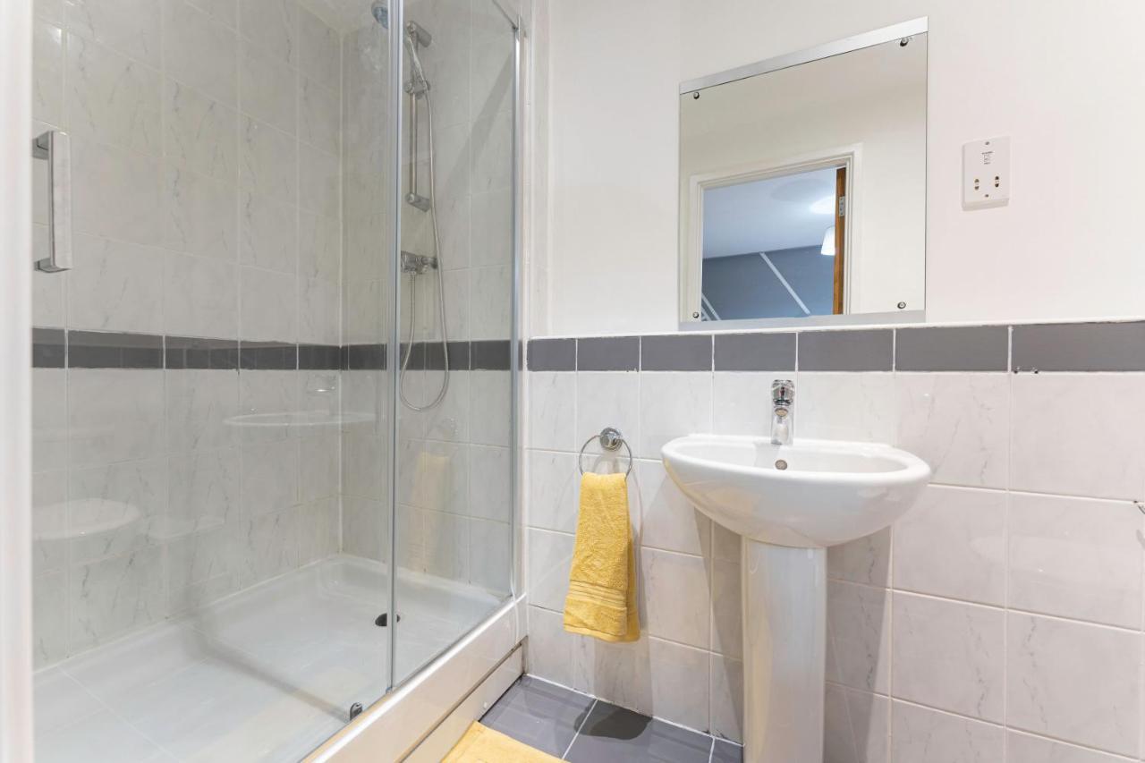 Riley House Spacious City Apartment Coventry Zewnętrze zdjęcie